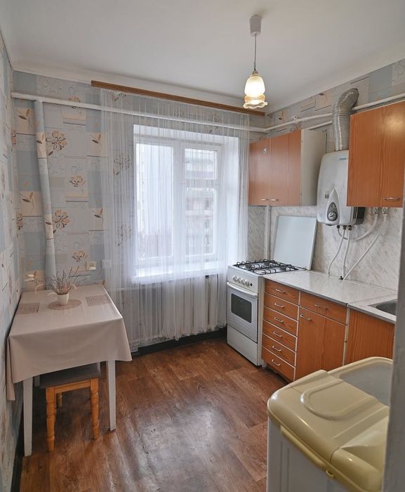 # Здам 2 кім.квартиру в Центрі