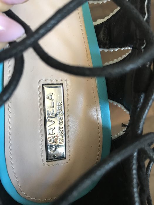 Buty sandaly szpilki 39 Carvela