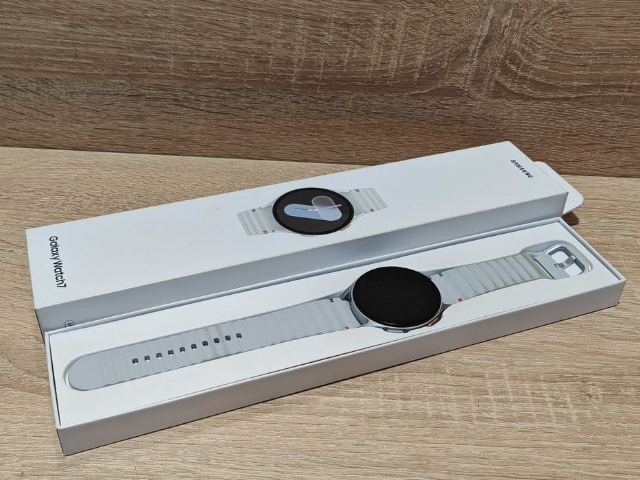 Smartwatch Samsung Galaxy Watch 7 SM-L310 kpl