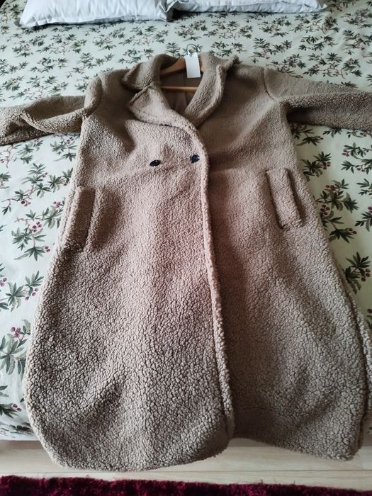 Casaco Teddy comprido