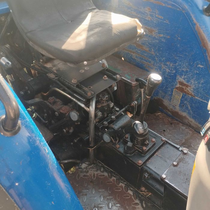 Продам трактор ДТЗ 4244