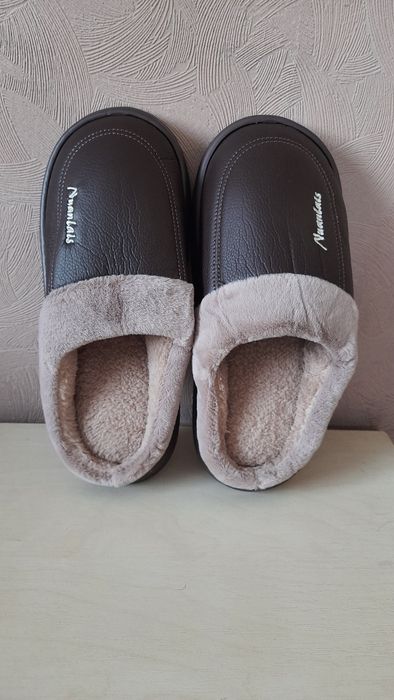 Стильні, чоловічі тапочки з екошкіри, 42