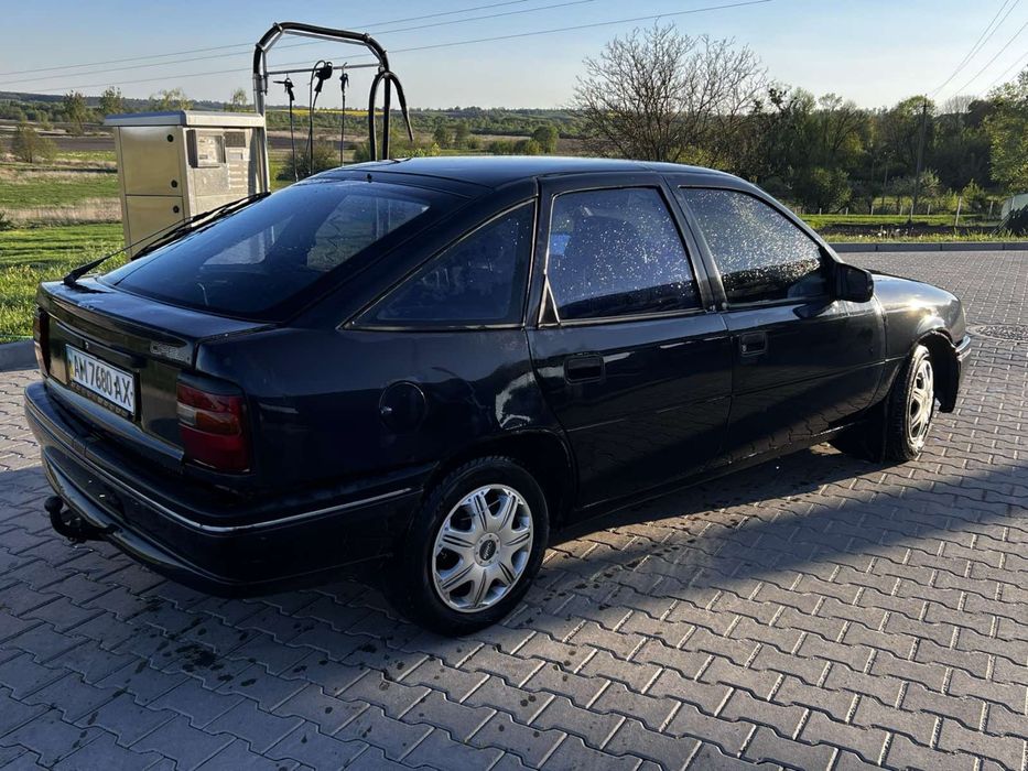 Opel Vectra A газ/бенз на повному ходу
