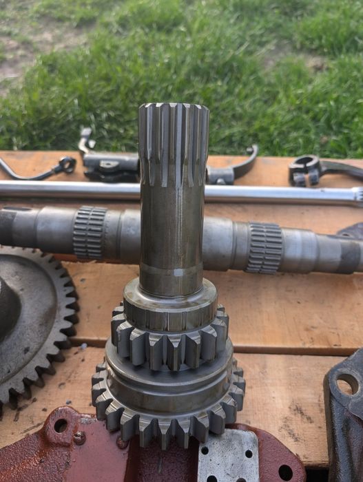 Коробка передач МТЗ 1025/1221 по запчастинах Шестерня вал Фрикціон МТЗ