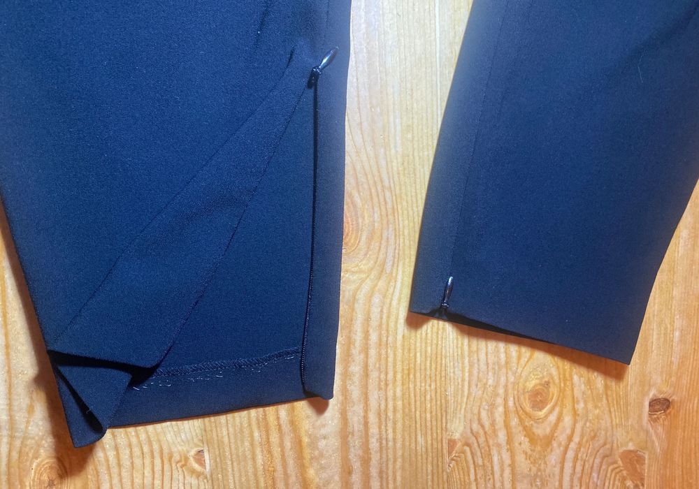 Klasyczny elegancki czarny kombinezon Imperial M glamour odkryte plecy