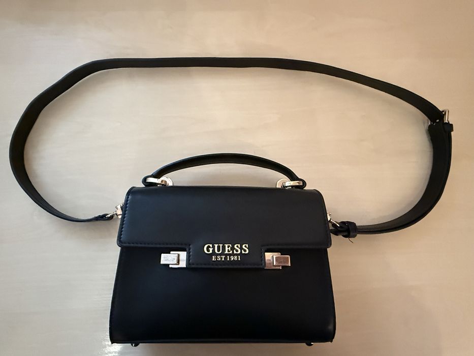 Жіноча сумка Guess