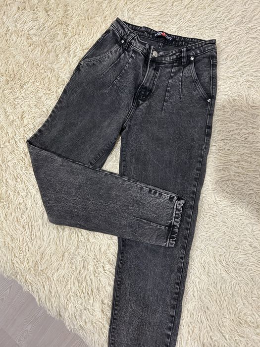 Жіночі джинси сірі та сині б/у