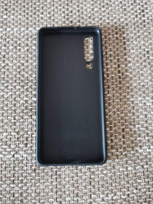 Pokrowiec Huawei p30