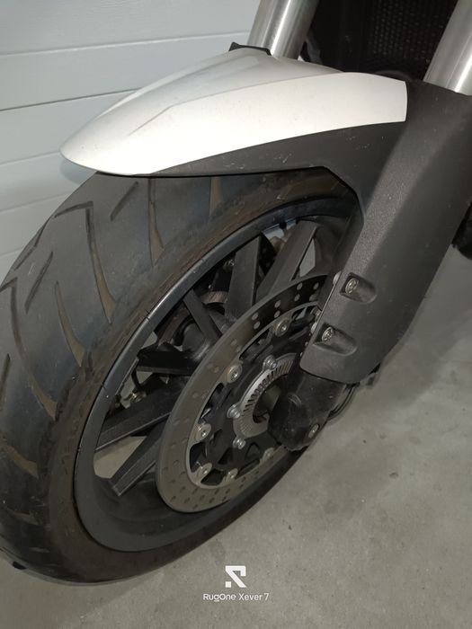 Mota TRK 502 de 6/2020