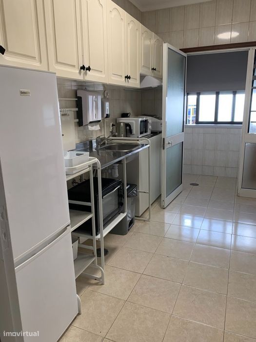 Apartamento T0+1 mobilado e equipado, em Canidelo, Vila Nova Gaia