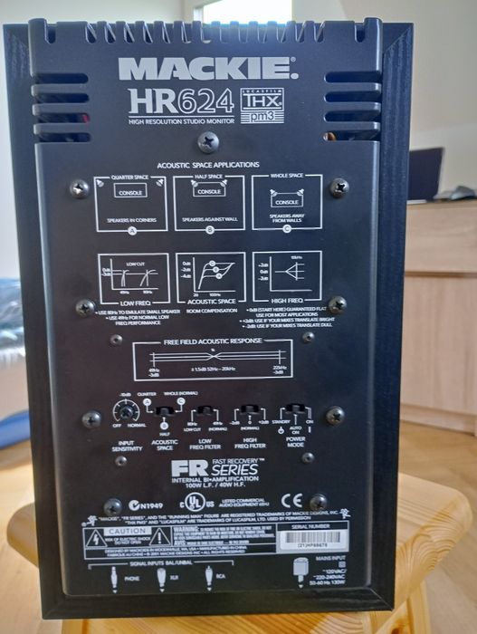 Monitor studyjny 1szt, Kolumny głośniki Mackie hr 624.