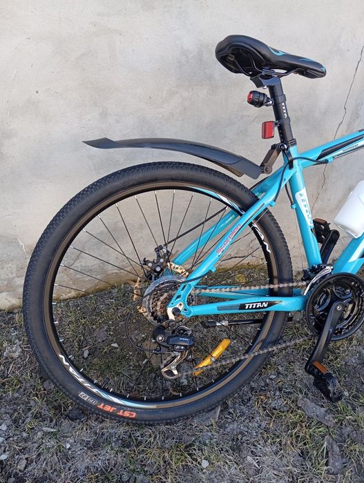 Горный алюминиевый на 26 титан