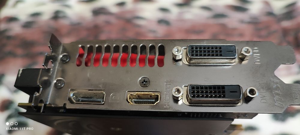 Відеокарта MSI R9 390 GAMING 8gb