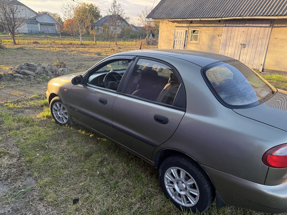 Заз sens 2004 року