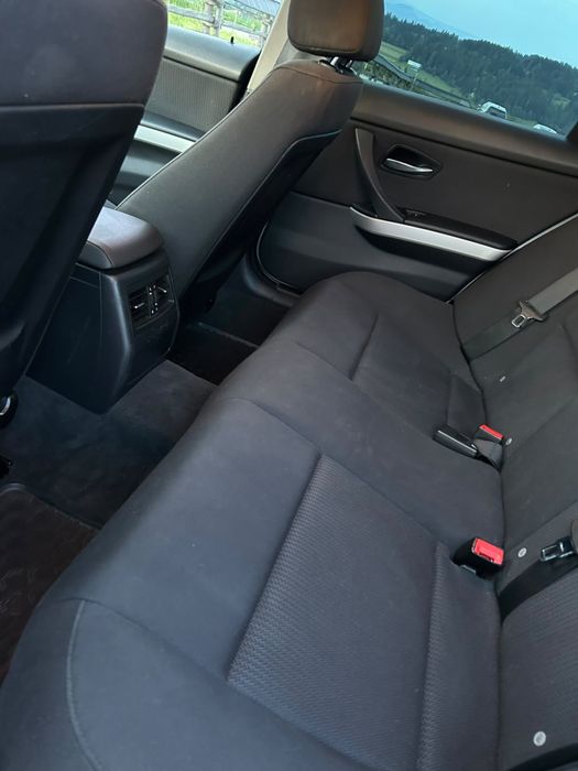 BMW E90 LCI 2.0 Benzyna 2009 | Zadbane | Manual