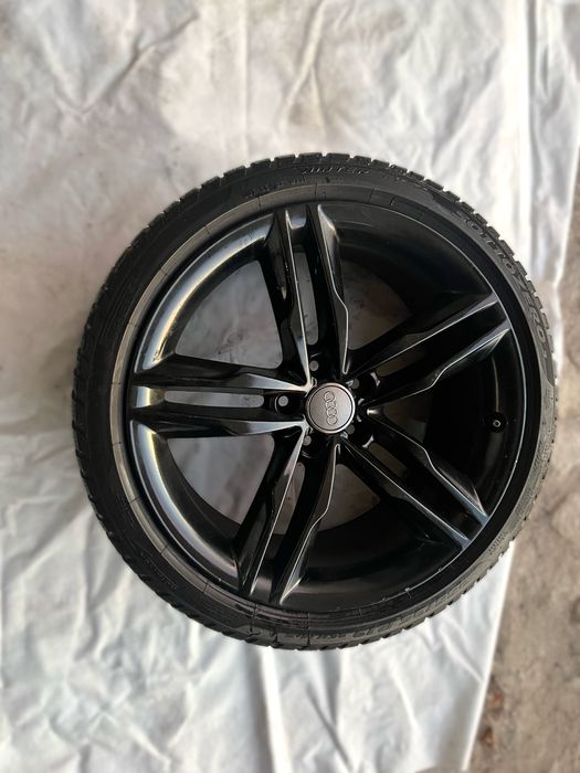 Vendo Jantes Audi 19 + Pneus de Inverno — 500 €
