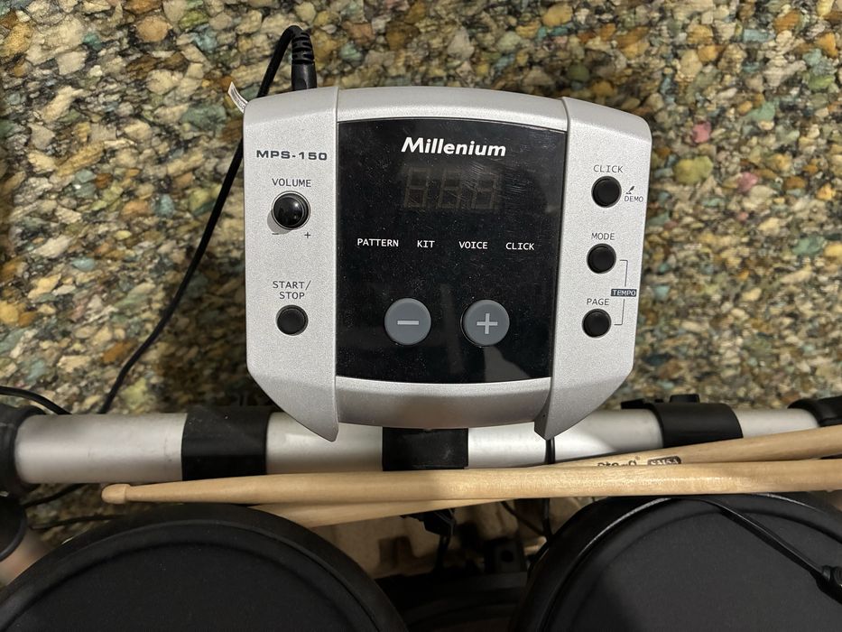 Bateria electronica Millenium MPS 150