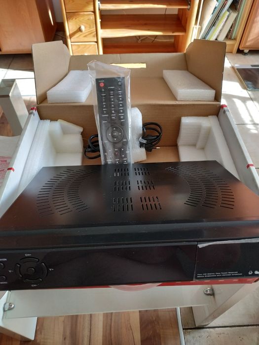 Amico hd8840 z podwójnym tunerem dvb-t2/c