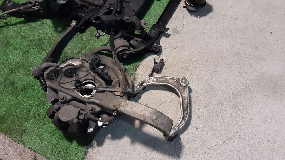 Suspensão BMW X5 X6 E70 E71 E72 Charrion charriot Braços direção