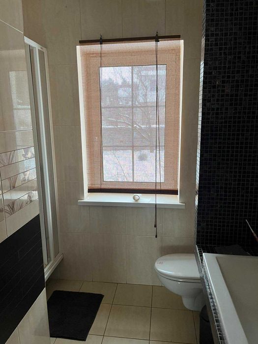 Продаж гарного будинку-готелю с. Кедина гора