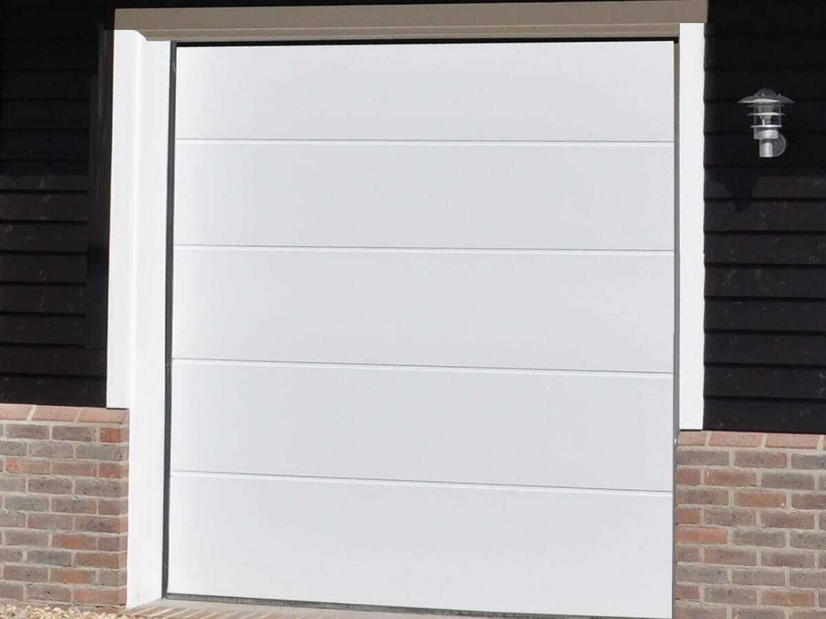 Brama segmentowa garażowa