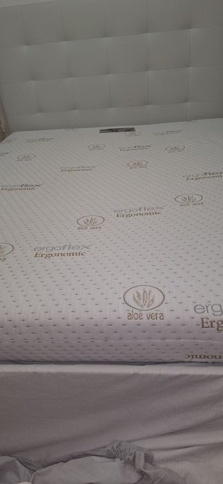 Colchão Ergoflex ergonomico viscoelastico excelente