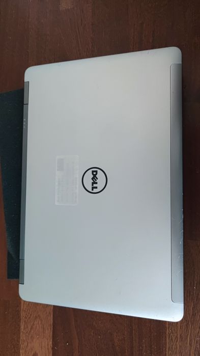 Dell Latitude e6540 15,6" IPS FullHD  i5-4310M RAM- 8gb SSD-128Gb AMD Radeon HD 8790M 2GB