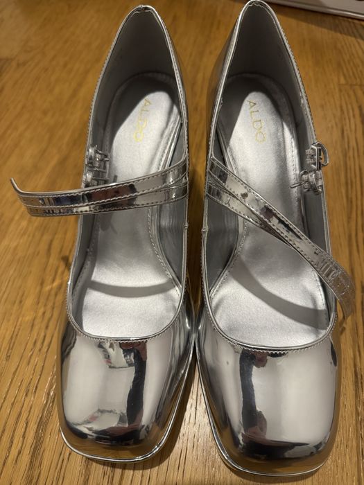 Damskie buty Aldo srebrne roziamr 41