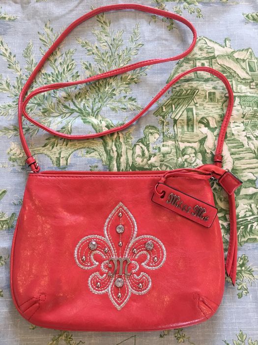 Сумочка через плече