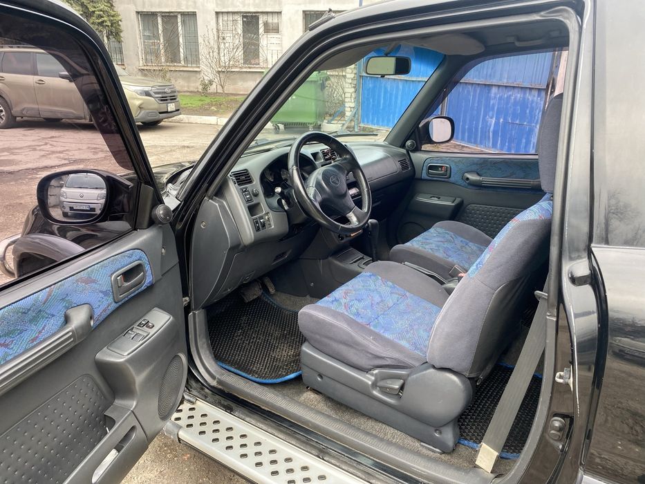 Toyota RAV4   газ