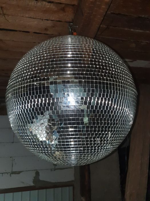 Kula dyskotekowa z napędem 60cm średnicy disco