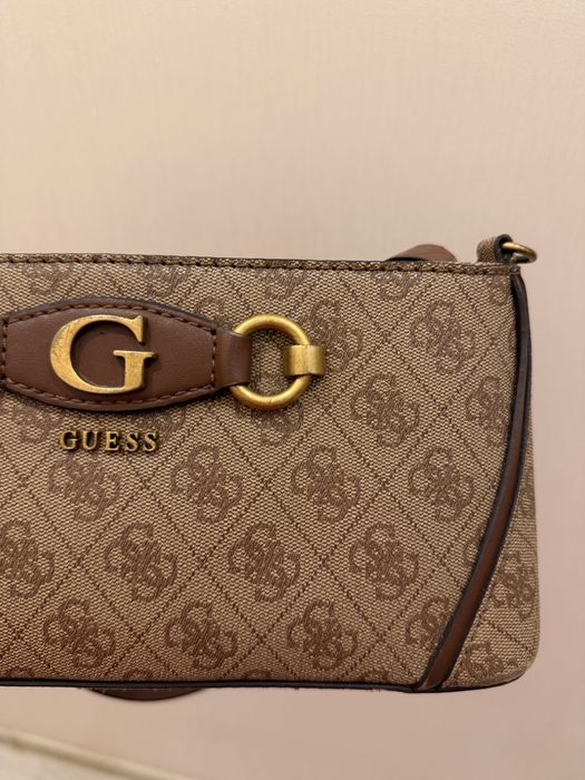 Сумка Guess бежева