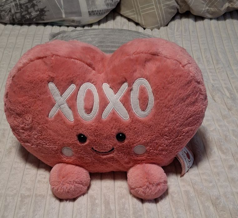 Подушка у формі сердечка