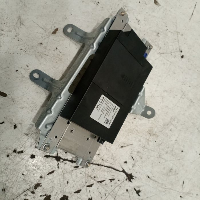 Módulo de controlo de telefone - BMW 5 Touring (F11) | 09 - 17