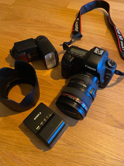 Máquina Profissional Canon 5D Mark II + Lente 24-105mm + Extras