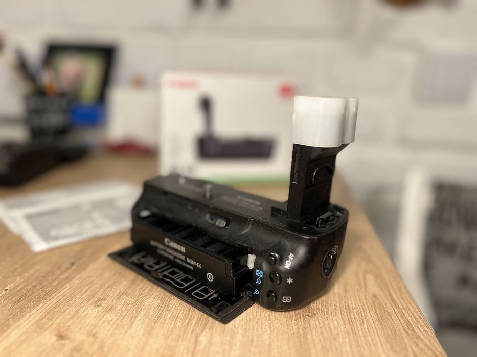 Battery grip BG E6 do canon 5D MKII