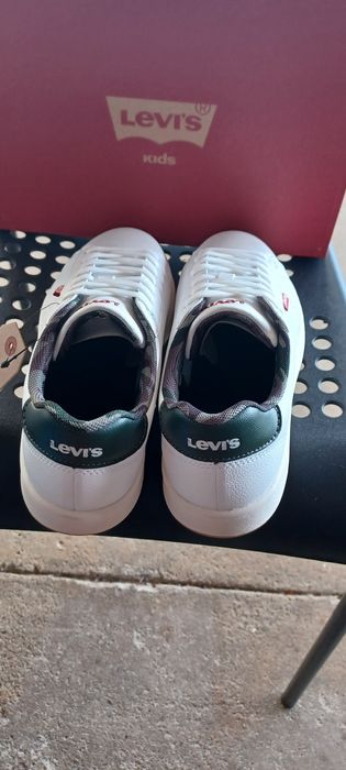 Sapatilhas Levi's Avenue White Khaki N38