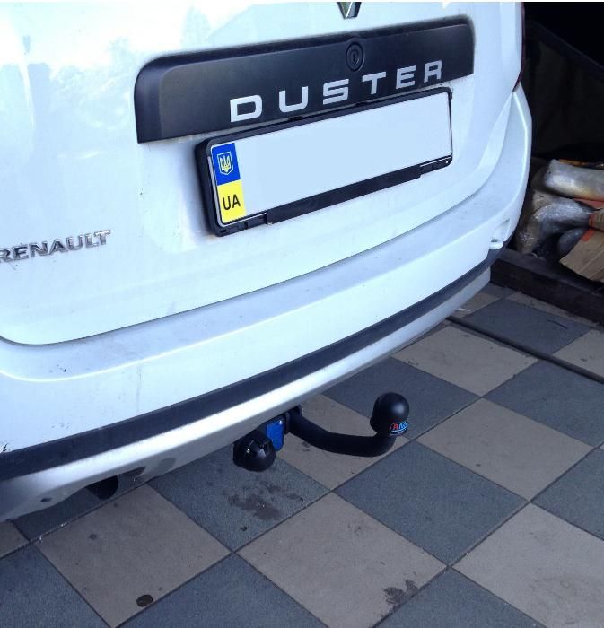 Фаркоп усиленный на Renault Duster. Прицепное Рено Дастер , Dacia
