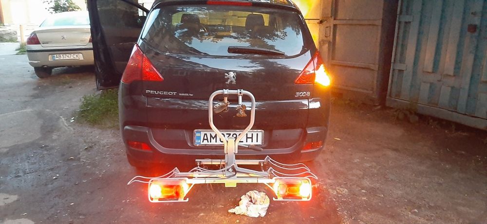 Велокріплення велобагажник на фаркоп оренда