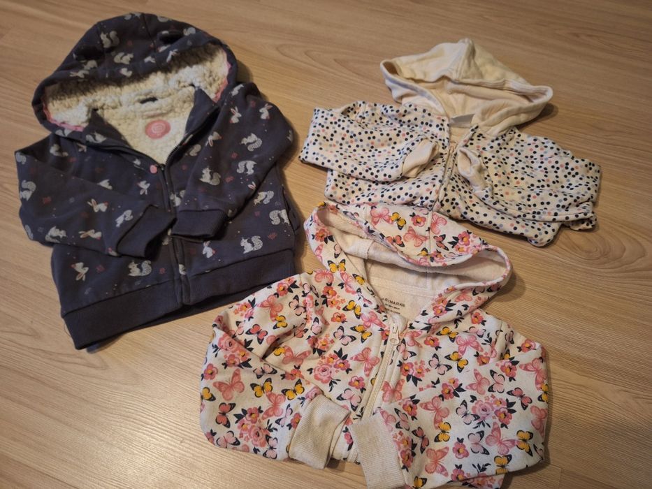 Bluzy z kapturem roz. 98