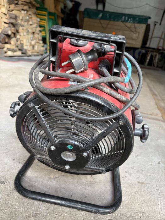 Електрична теплова гармата. Тепловентилятор.