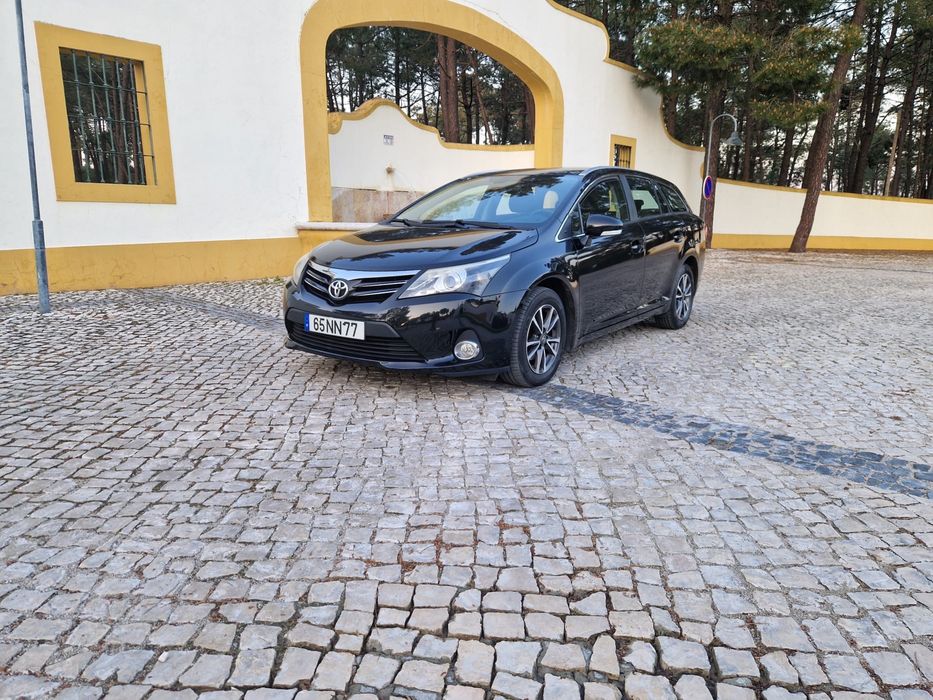 Toyota Avensis 2.0D4D Nacional c/ histórico