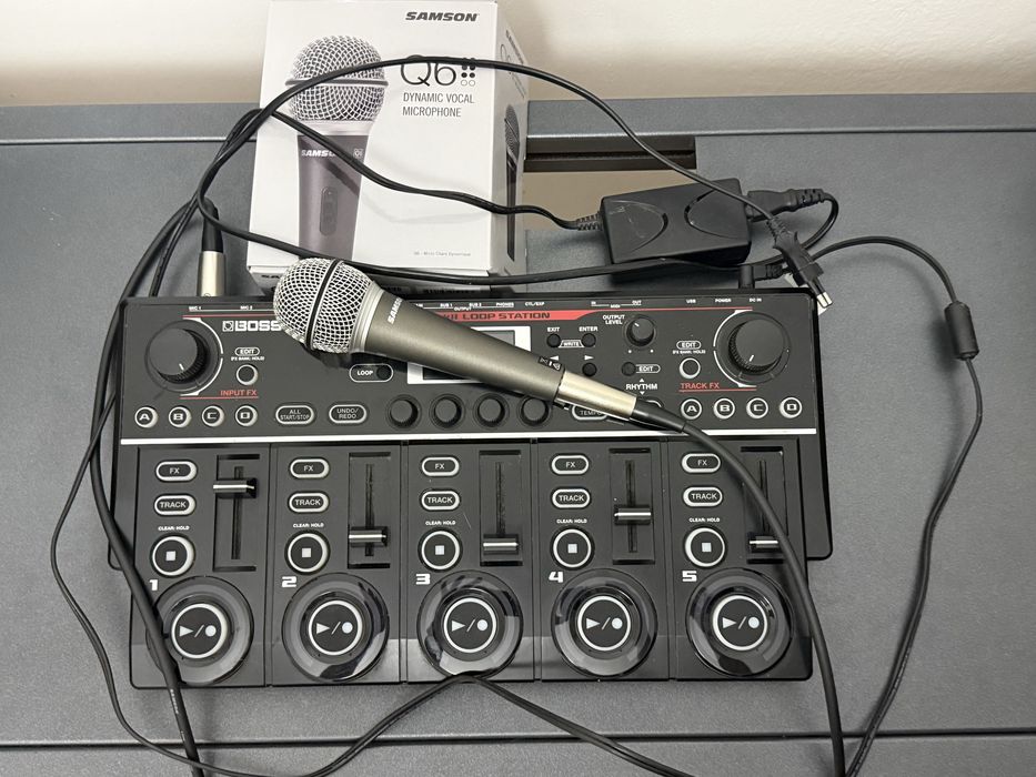 Boss RC-505 MKII + Mikrofon dynaminczny