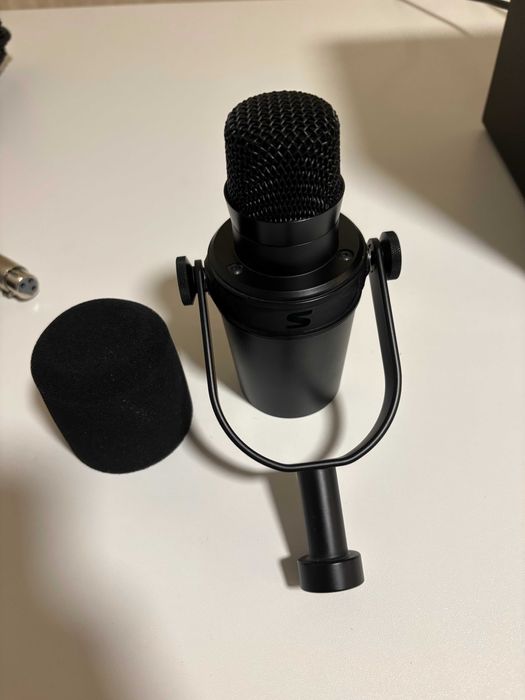 Мікрофон Shure MV7