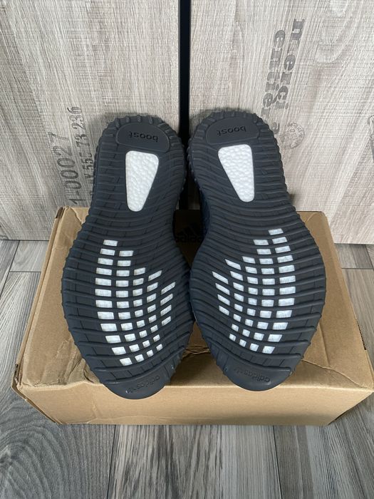 NOWE BUTY YEEZY 350 Czarne Szare Adidas rozmiar: 42