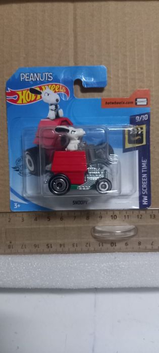 Snopy hot wheels
