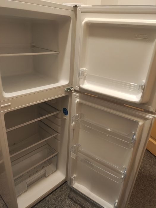 Lodówka Amica FD207.4(E) 128,2cm Biały