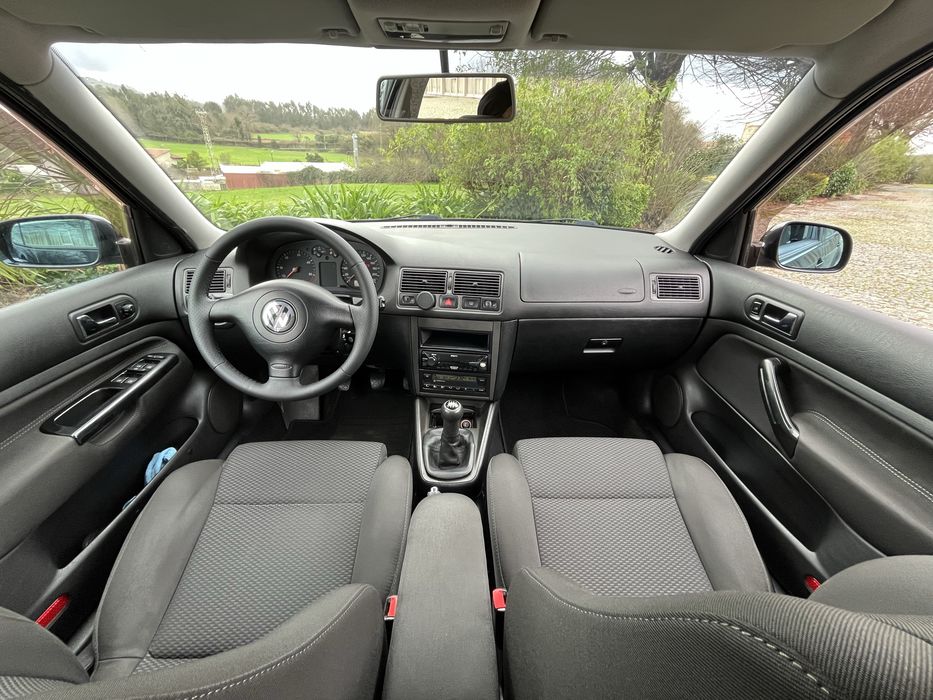 VW Golf IV 1.9 TDI 110cv Highline • Muito Estimado