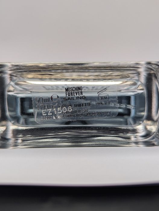 Moschino Forever Sailing