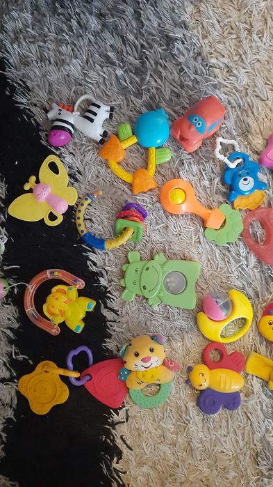 Игрушки погремушки